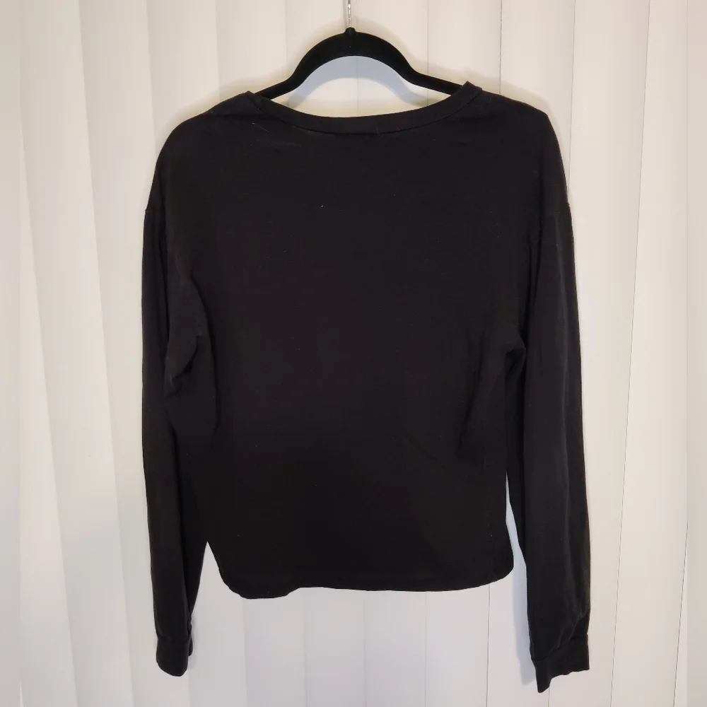 Dirtee Laundry Black Long Sleeve With Sunflower Graphic Size Medium - Picture 3 of 4